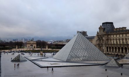 Parisul cultural – Musée du Louvre, Opéra Garnier și Universitatea Sorbona