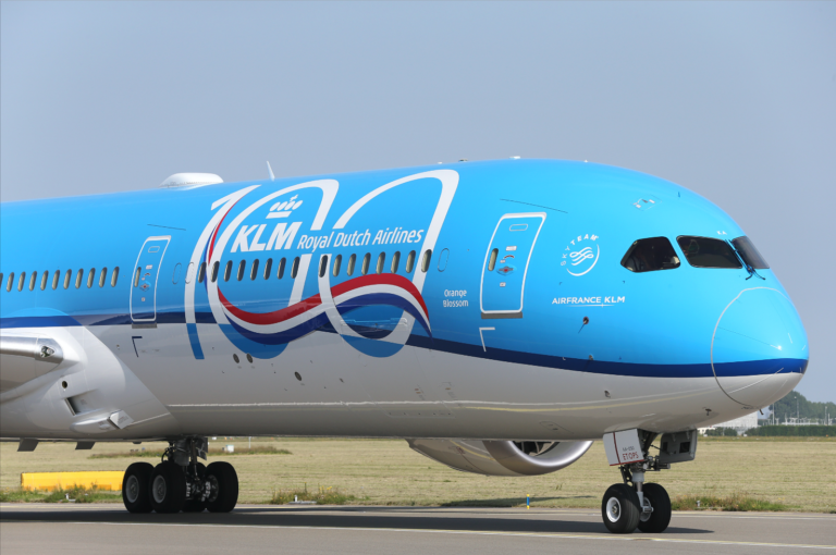 KLM Royal Dutch Airlines aniversează 100 de ani de activitate