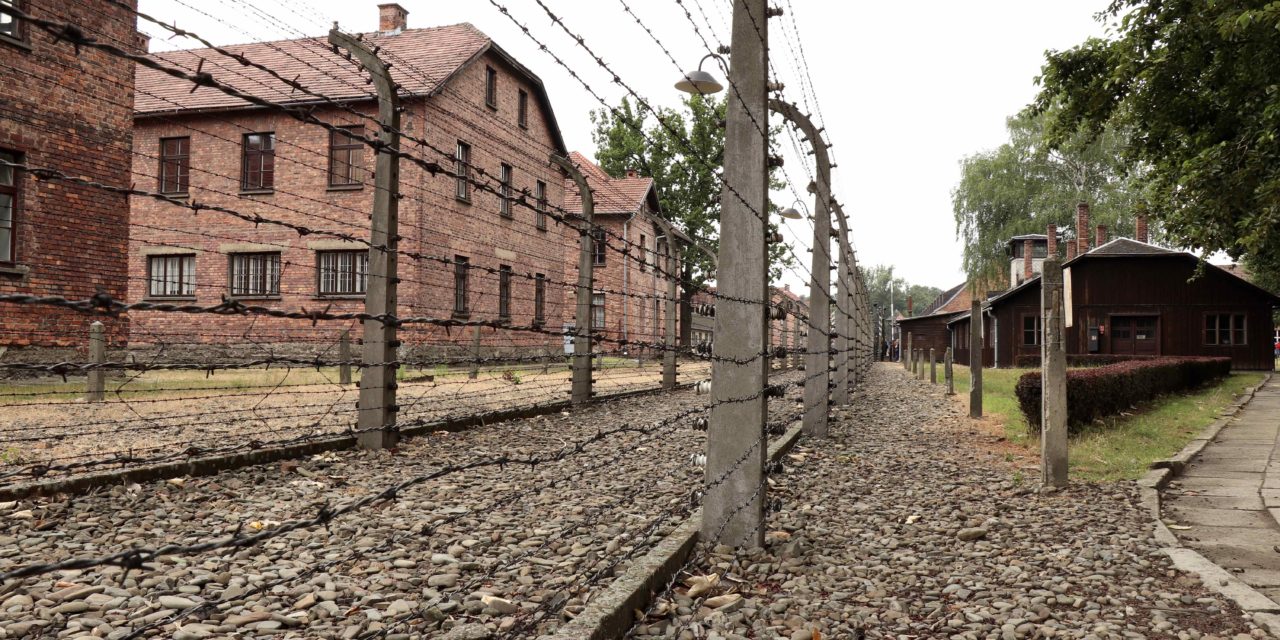 Auschwitz – 75 de ani nu sunt suficienți pentru a șterge urmele