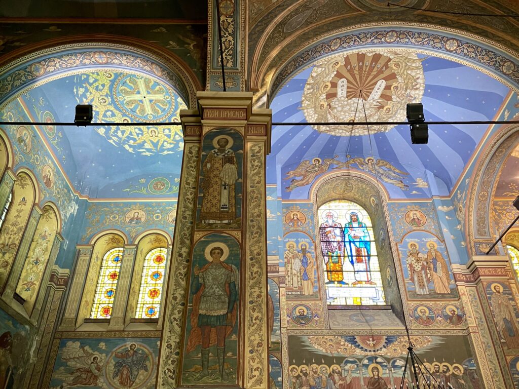 Catedrala Adormirea Maicii Domnului din Varna, Bulgaria